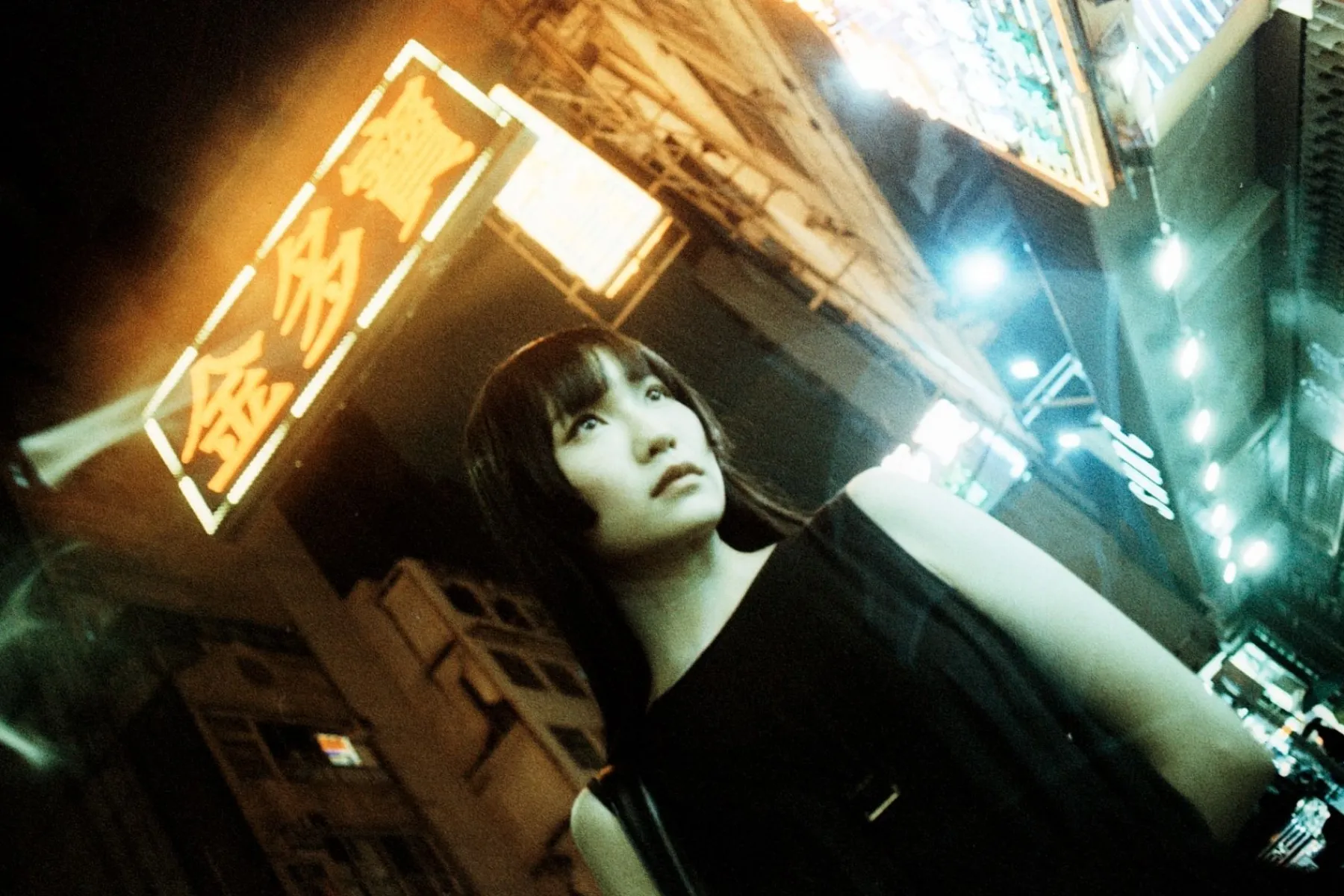Online 2021 LomoChrome Metropolis 120 ISO 100–400 Lomochrome Films|120 Film