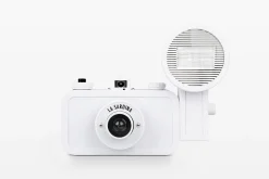 Cheap La Sardina Camera & Flash DIY Experimental